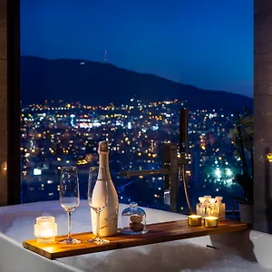 Grand Millennium 5* Sofia